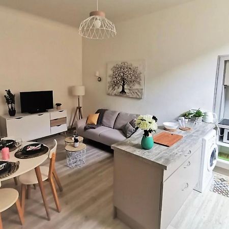 Appartement Catharina ヴィルヌーヴ・シュル・ロット エクステリア 写真