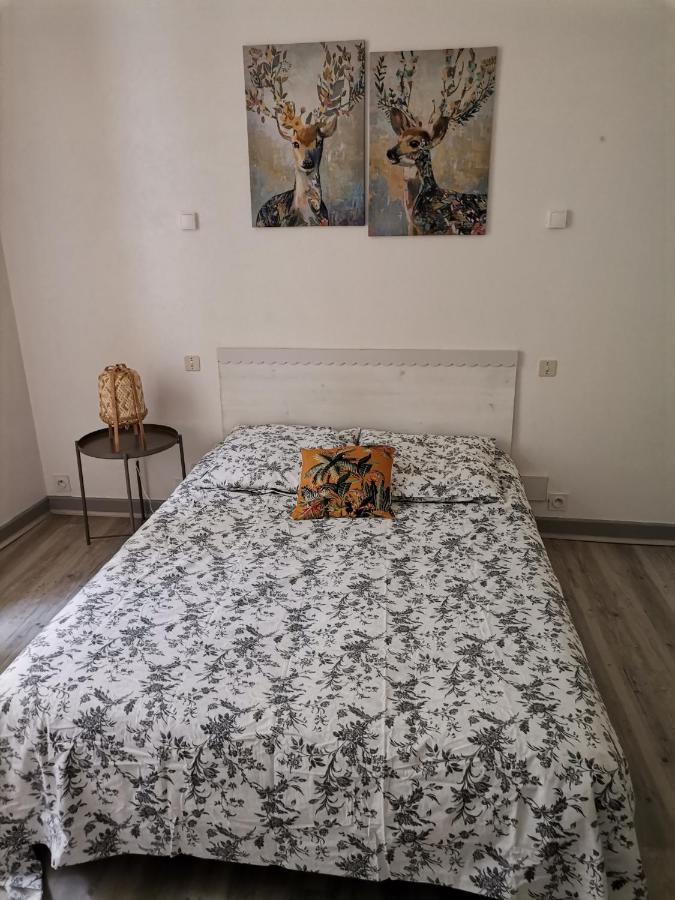 Appartement Catharina ヴィルヌーヴ・シュル・ロット エクステリア 写真